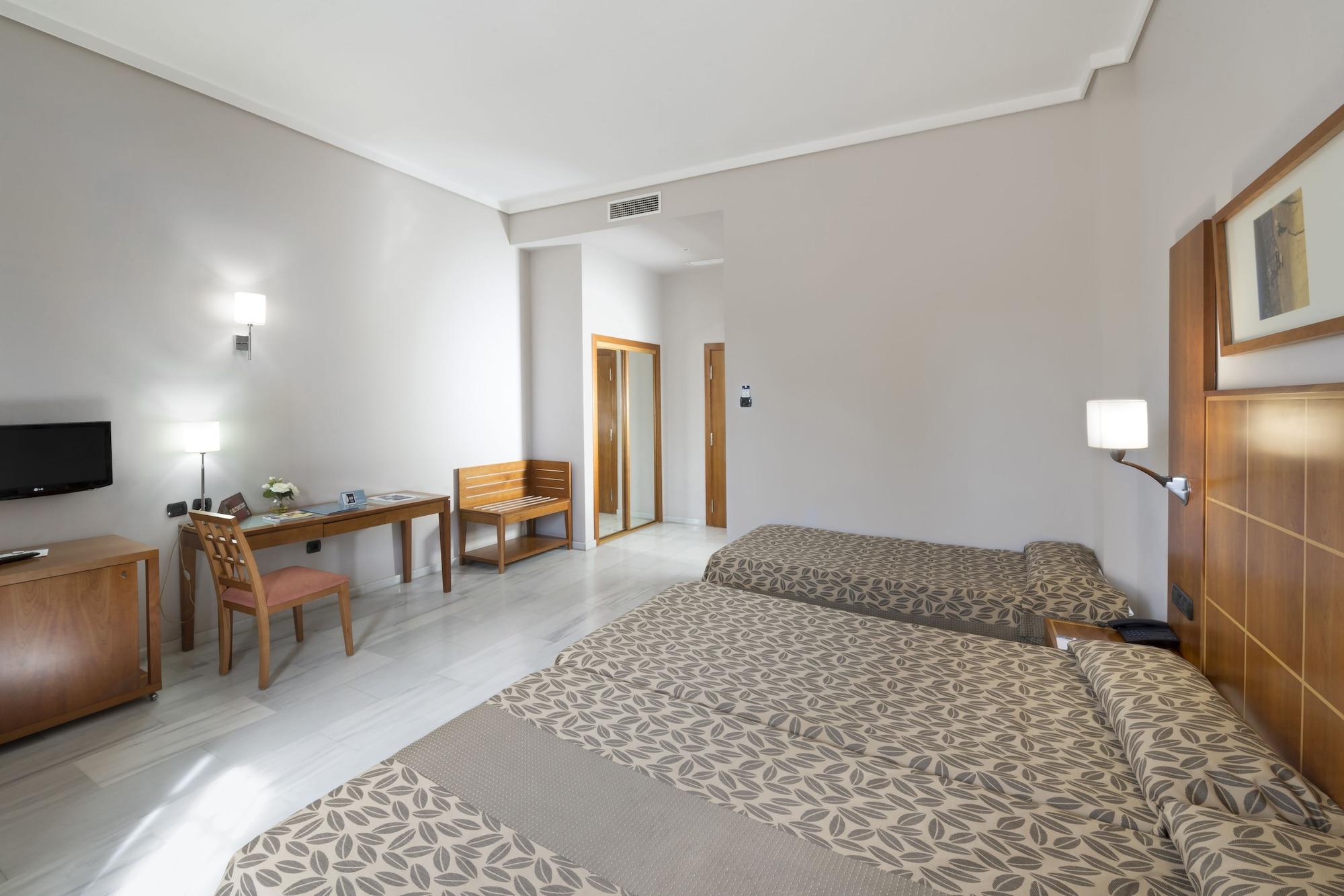 Exe Ciudad De Cordoba Hotell Exteriör bild