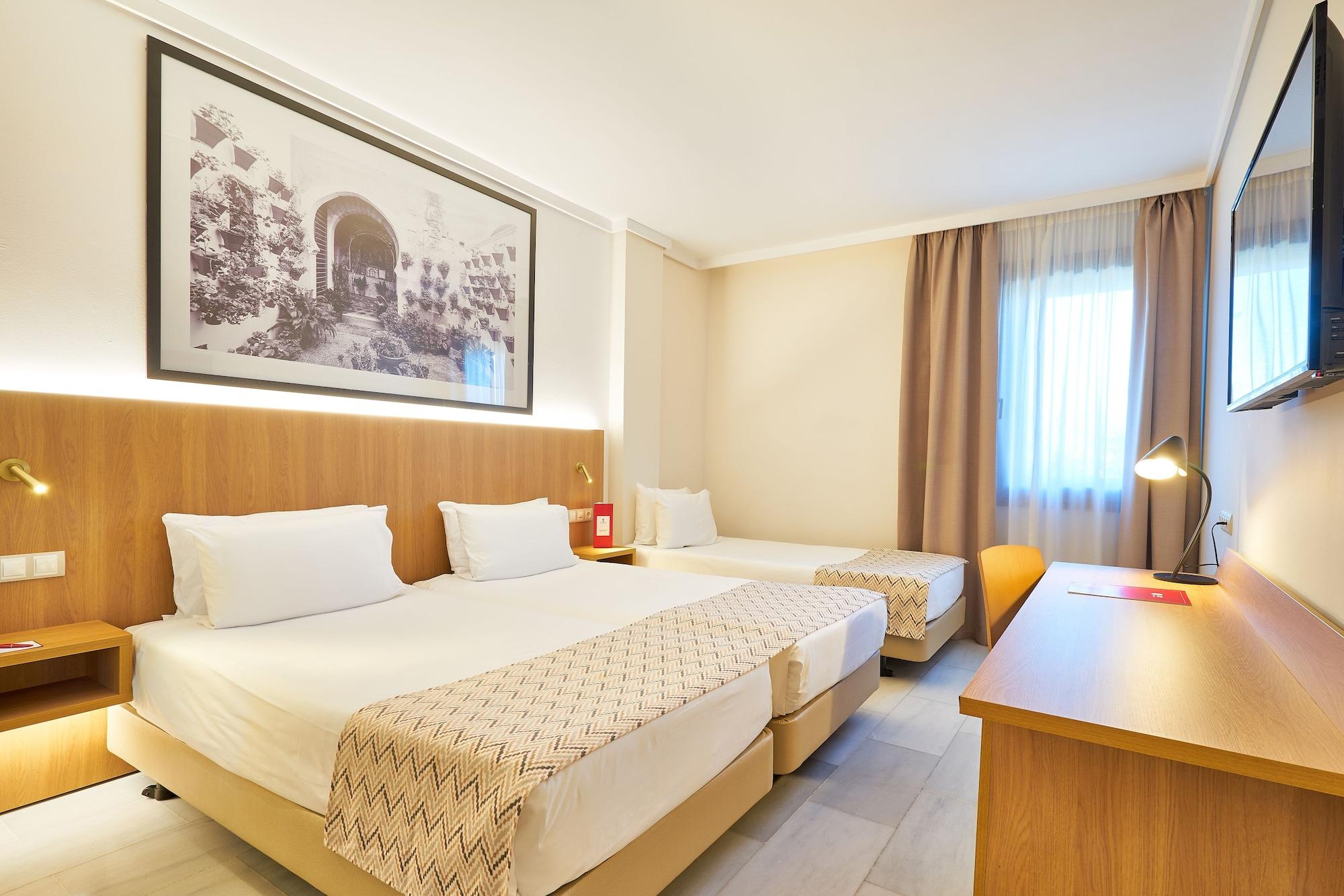 Exe Ciudad De Cordoba Hotell Exteriör bild