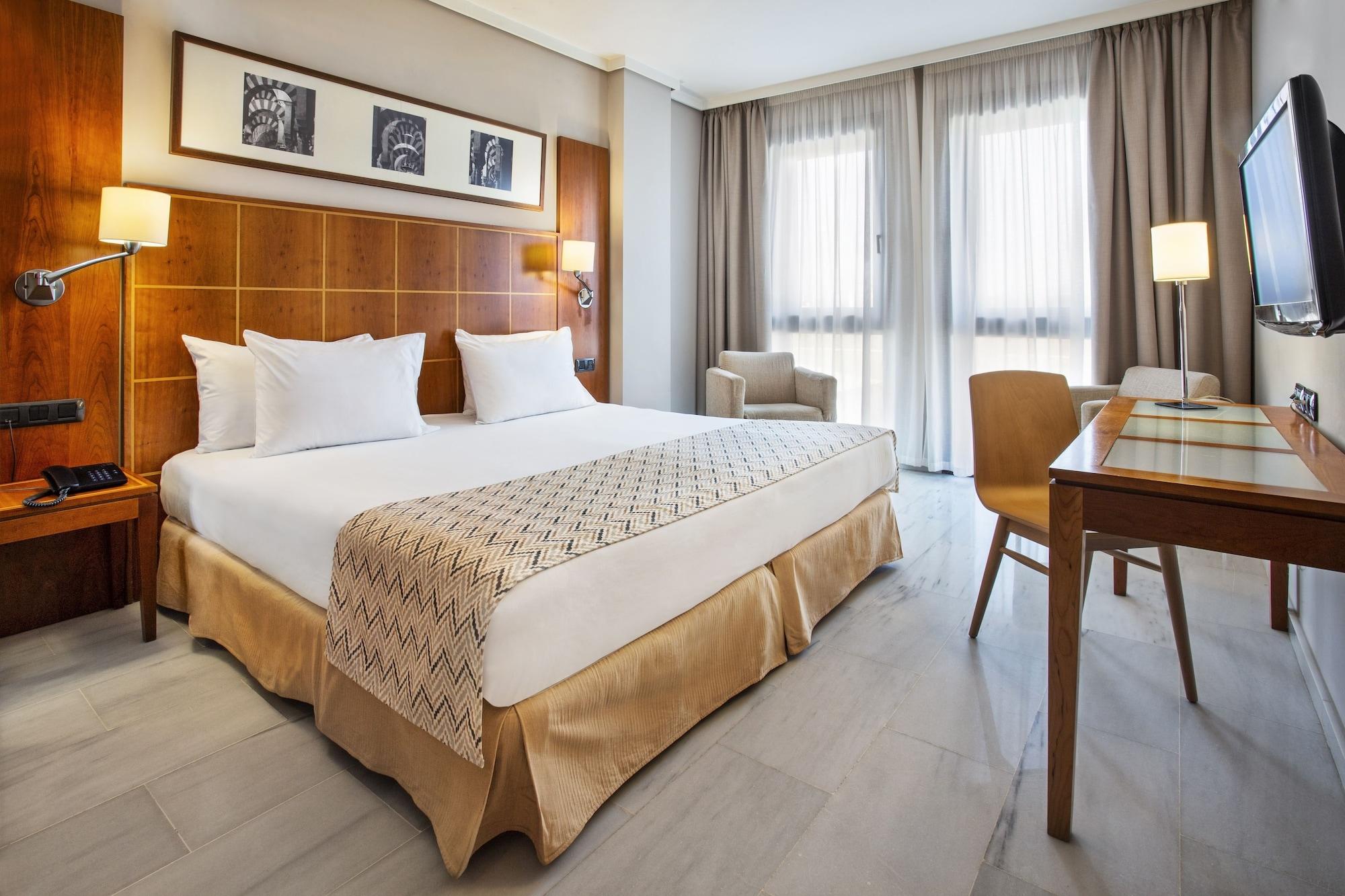 Exe Ciudad De Cordoba Hotell Exteriör bild